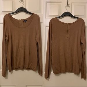 Cashmere GAP sweater w/zippered back neckline
